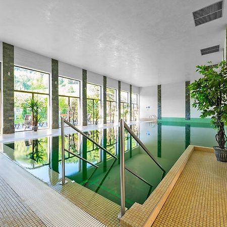 Hotel Olivia Medical Spa Skomielna Czarna Exterior foto