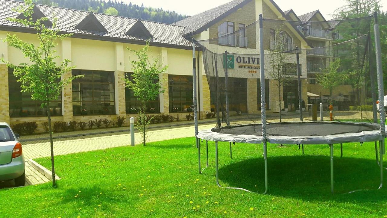 Hotel Olivia Medical Spa Skomielna Czarna Exterior foto